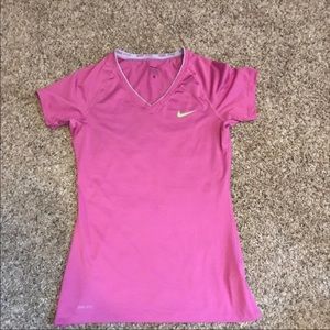 Nike pro T-shirt
